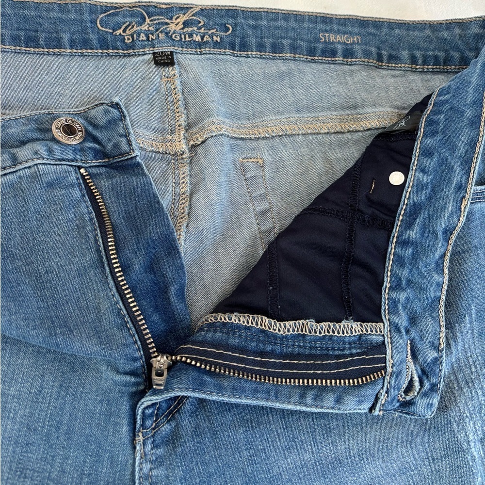 DG2 by Diane Gilman Distressed Lace Patch Straight Leg Jeans - 20W - Picture 16 of 16